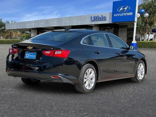 2024 Chevrolet Malibu LT