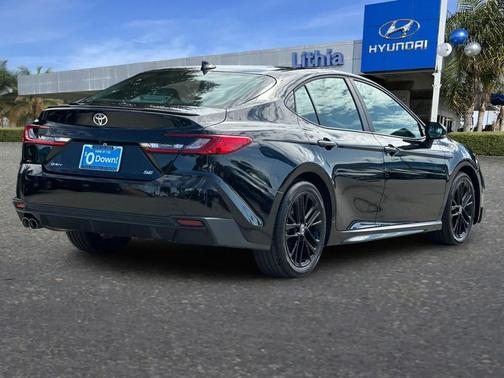 Midnight Black Metallic 2026 Toyota Camry SE