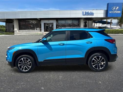 Marina Blue Metallic 2025 Chevrolet Trailblazer LT