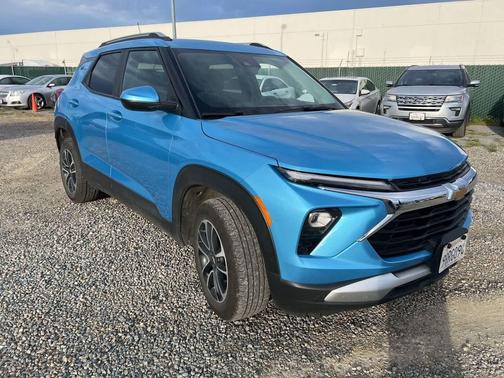 Marina Blue Metallic 2025 Chevrolet Trailblazer LT