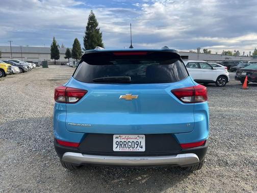 Marina Blue Metallic 2025 Chevrolet Trailblazer LT
