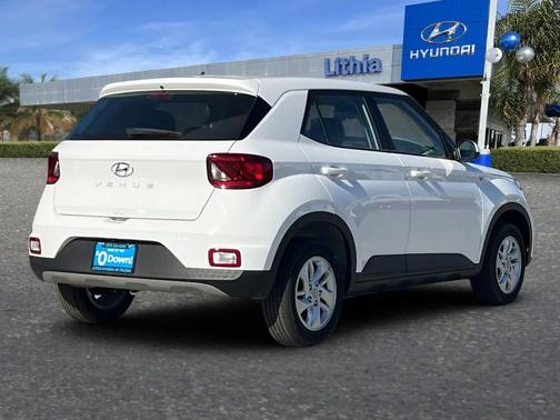 Lunar White 2026 Hyundai VENUE SE