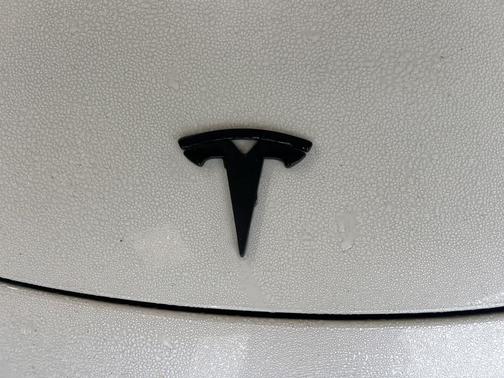 2018 Tesla Model 3 Performance