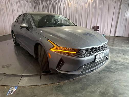Everlasting Silver 2023 Kia K5 LXS