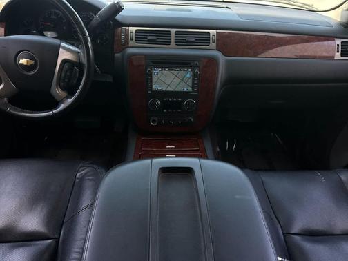 Summit White 2010 Chevrolet Tahoe LTZ