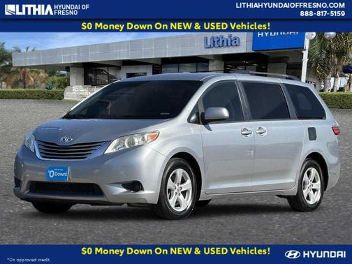 2017 Toyota Sienna LE