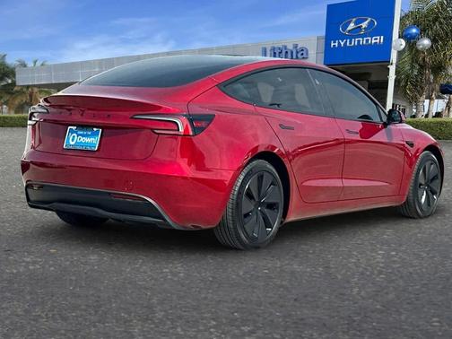 2025 Tesla Model 3 Long Range