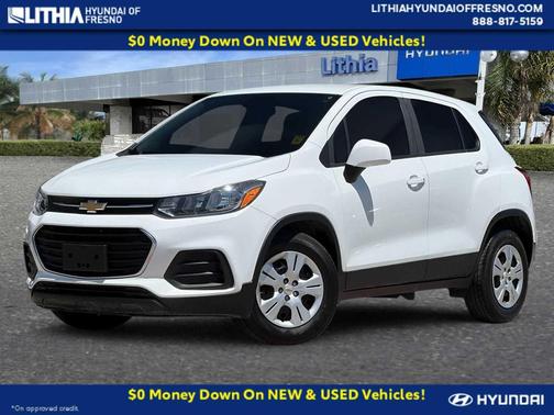 Summit White 2018 Chevrolet Trax LS