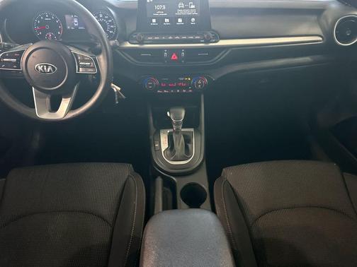 Silky Silver 2019 Kia Forte LXS