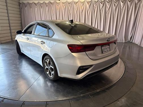 Silky Silver 2019 Kia Forte LXS