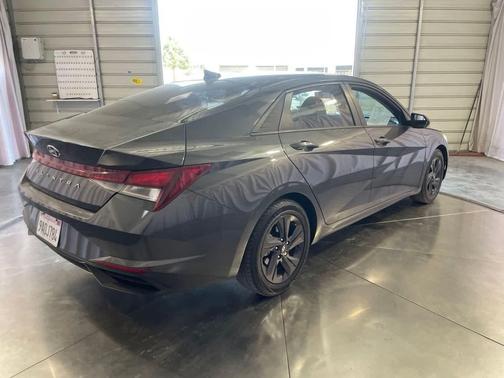 Portofino Gray 2022 Hyundai ELANTRA SEL
