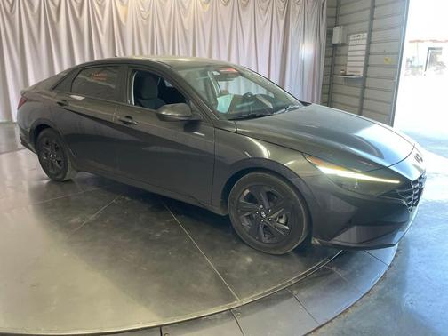 Portofino Gray 2022 Hyundai ELANTRA SEL