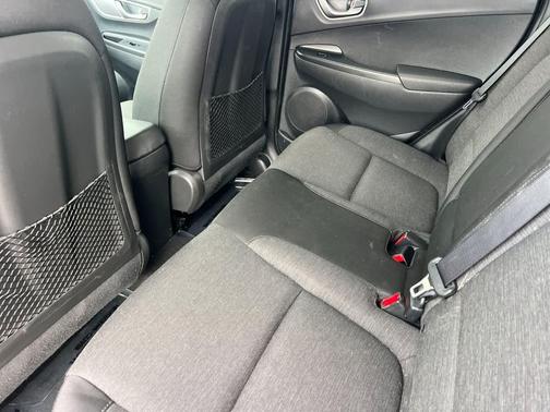 2020 Hyundai KONA EV SEL