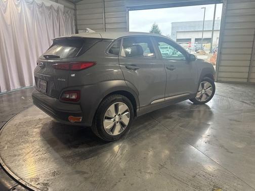 2020 Hyundai KONA EV SEL