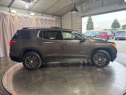 Smokey Quartz Metallic 2019 GMC Acadia SLT-1