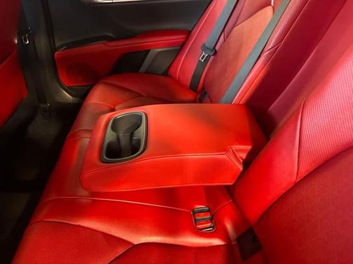 Celestial Silver/Midnight Black Metallic 2021 Toyota Camry XSE