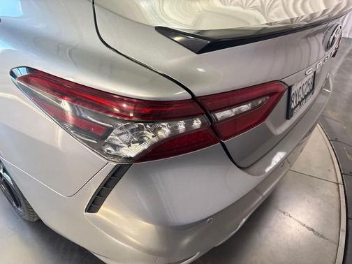Celestial Silver/Midnight Black Metallic 2021 Toyota Camry XSE