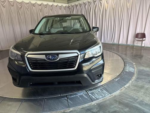 Crystal Black Silica 2021 Subaru Forester Base