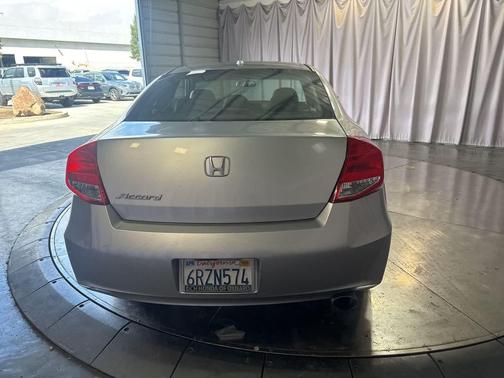 Alabaster Silver Metallic 2011 Honda Accord 2dr I4 Auto