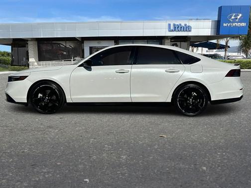Platinum White Pearl 2025 Honda Accord Hybrid Sport-L