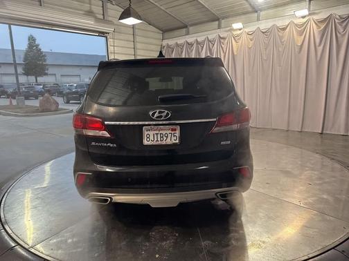 2018 Hyundai SANTA FE SE Ultimate