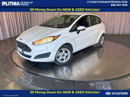 Oxford White 2016 Ford Fiesta SE