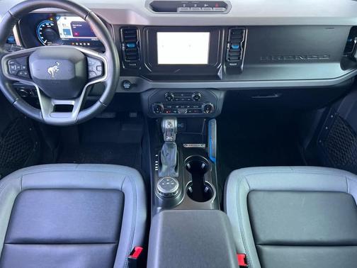 2022 Ford Bronco Black Diamond