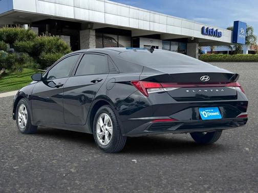 2021 Hyundai ELANTRA SE