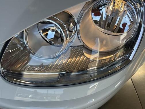 2008 Volkswagen Rabbit Base