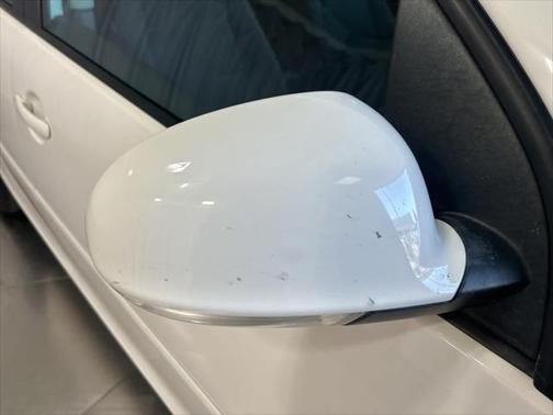 2008 Volkswagen Rabbit Base