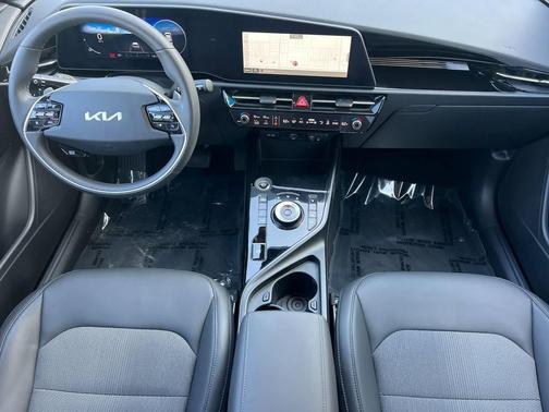 2025 Kia Niro EV Wind
