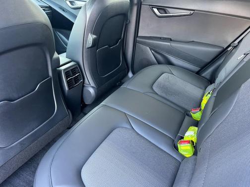 2025 Kia Niro EV Wind