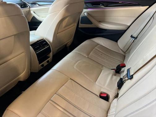 2018 BMW 530e iPerformance