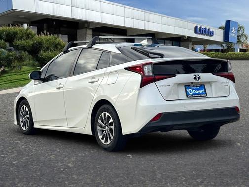 2019 Toyota Prius XLE