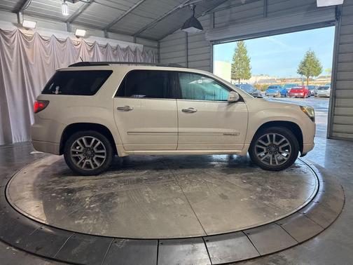 2014 GMC Acadia Denali