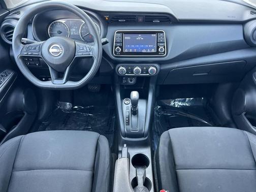 2023 Nissan Kicks S