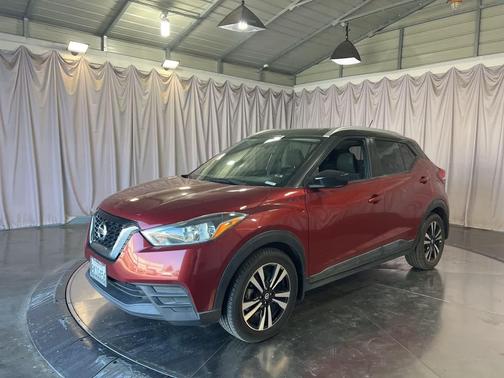 2019 Nissan Kicks SV