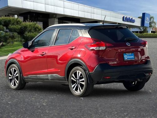 2019 Nissan Kicks SV