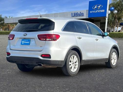 2019 Kia Sorento L