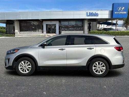 2019 Kia Sorento L