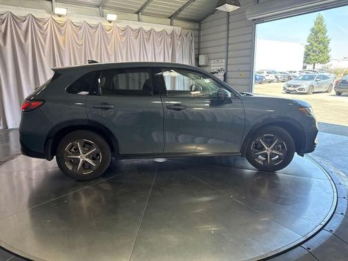 Nordic Forest Pearl 2024 Honda HR-V EX-L