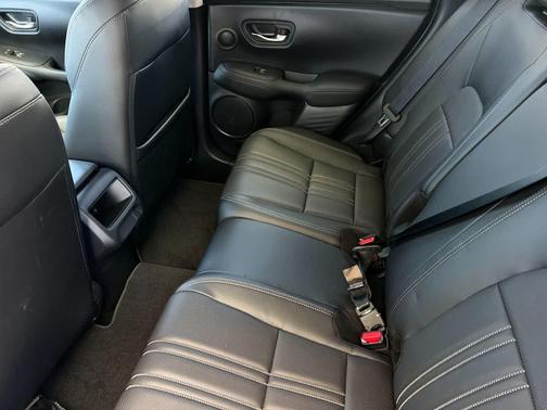 Nordic Forest Pearl 2024 Honda HR-V EX-L