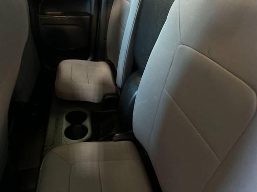 Summit White 2019 Chevrolet Colorado WT