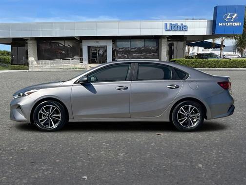 Steel Gray 2023 Kia Forte LXS