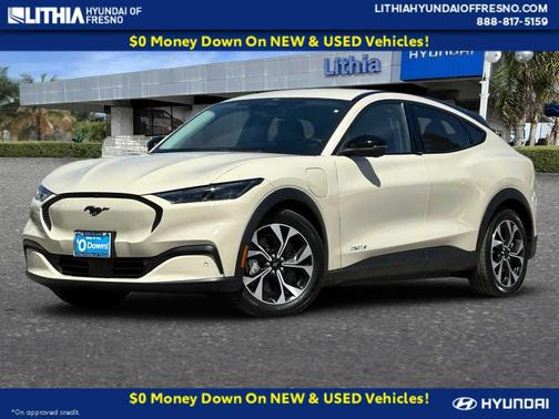 Desert Sand 2025 Ford Mustang Mach-E Select