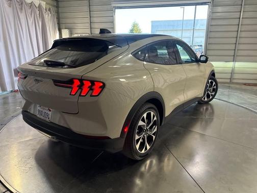 Desert Sand 2025 Ford Mustang Mach-E Select