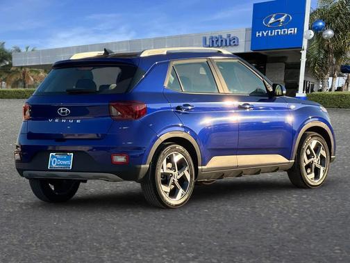 2022 Hyundai VENUE Limited