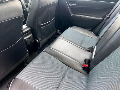 Super White 2016 Toyota Corolla S Plus