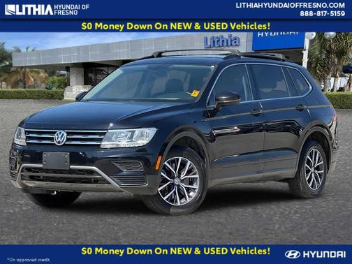 Deep Black Pearl 2019 Volkswagen Tiguan 2.0T SE