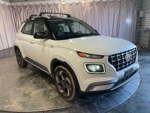 2023 Hyundai VENUE Limited